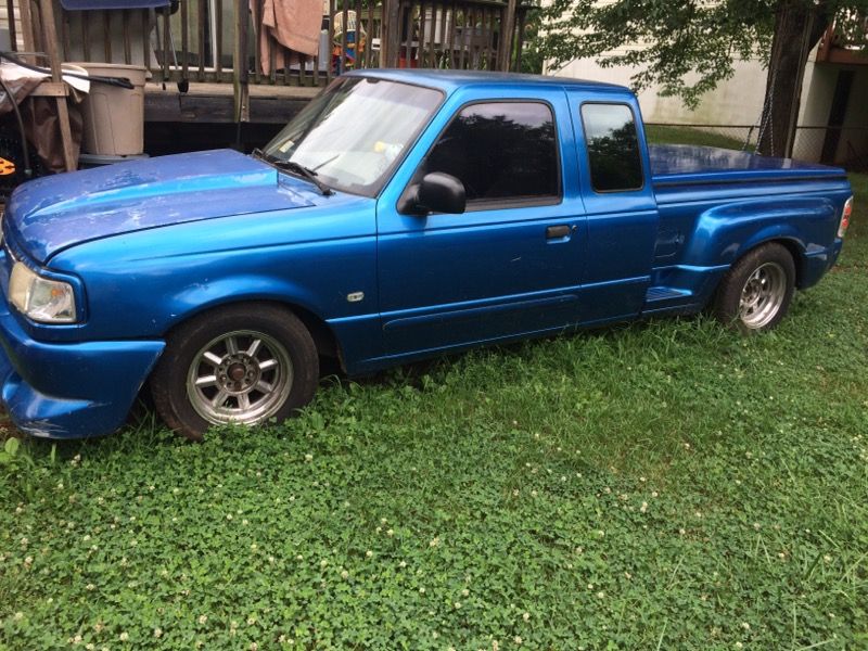 Se vende POR MOTIVOS DE MUDANZA , 96 Ford Ranger,necesita un par de detalles, $1500