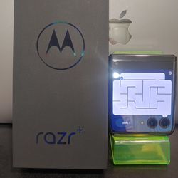 Motorola Moto Razr+ 5G 256GB For (Spectrum Mobile) Only 