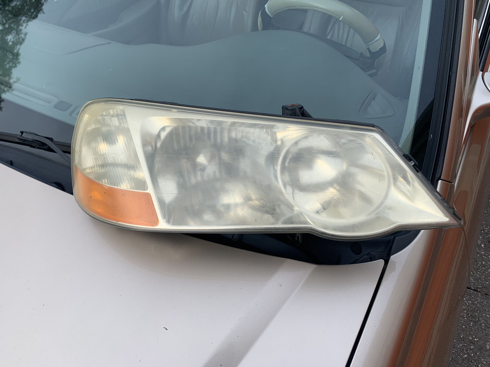 2003 Acura TL left headlight great condition HARD TO FIND