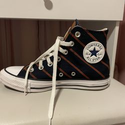 Unisex Converse New! 