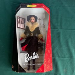 Mattel Barbie 1998 Winter Collection City Seasons Winter in New York MPN 19429 NEW IN BOX   BE SURE TO TAKE A LOOK AT ALL THE OTHER BARBIES.  I HAVE L