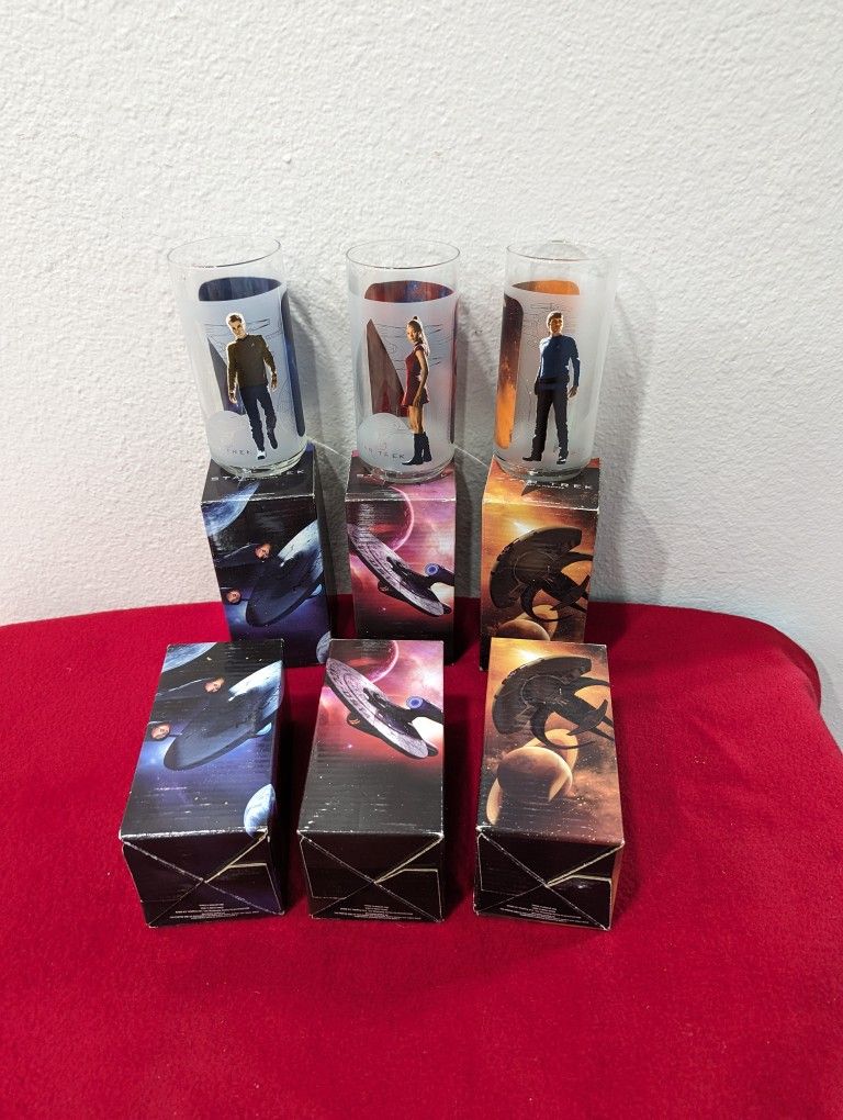 2008 STAR TREK Collectible Glasses/Cups Lot Of 6 Spock Uhura Kirk