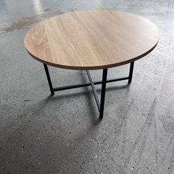 Round Coffee Table, 23.6''