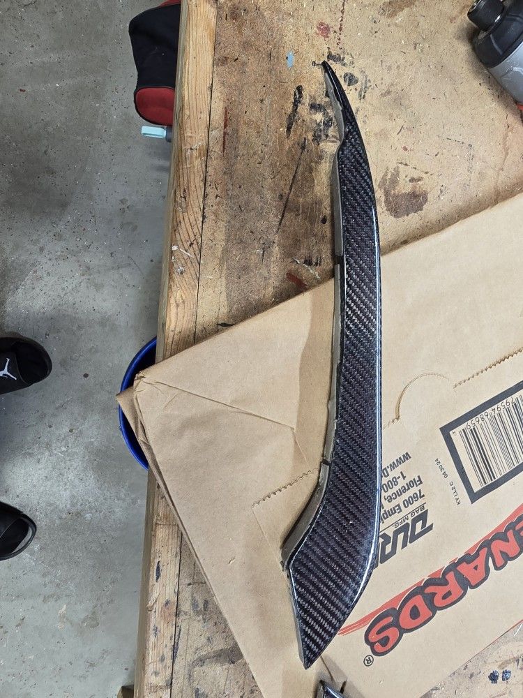 Carbon Fiber Fins For Mustang