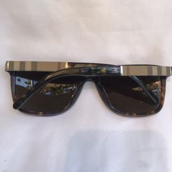 BURBERRY Sunglasses 🕶 Made in Italy 🇮🇹 $35