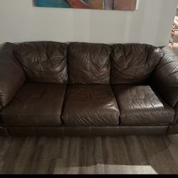  Brown Leather Sofa and Loveseat Set