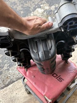4.6 intake manifold