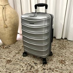Samsonite Hardside Carry on Luggage