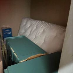 Futon That Turns Into Bed 