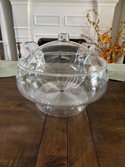 Vintage Mcm Acrylic plastic clear salad bowl