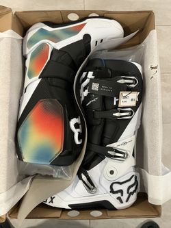 FOX INSTINCT MOTOCROSS DIRT BIKE BOOTS SIZE 9.5  Alpinestars Sidi Gearne Oneal Thor 