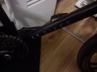 Black BMX Bike with Batman Seat gt bikes