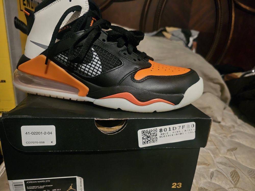 Jordan Mars 270