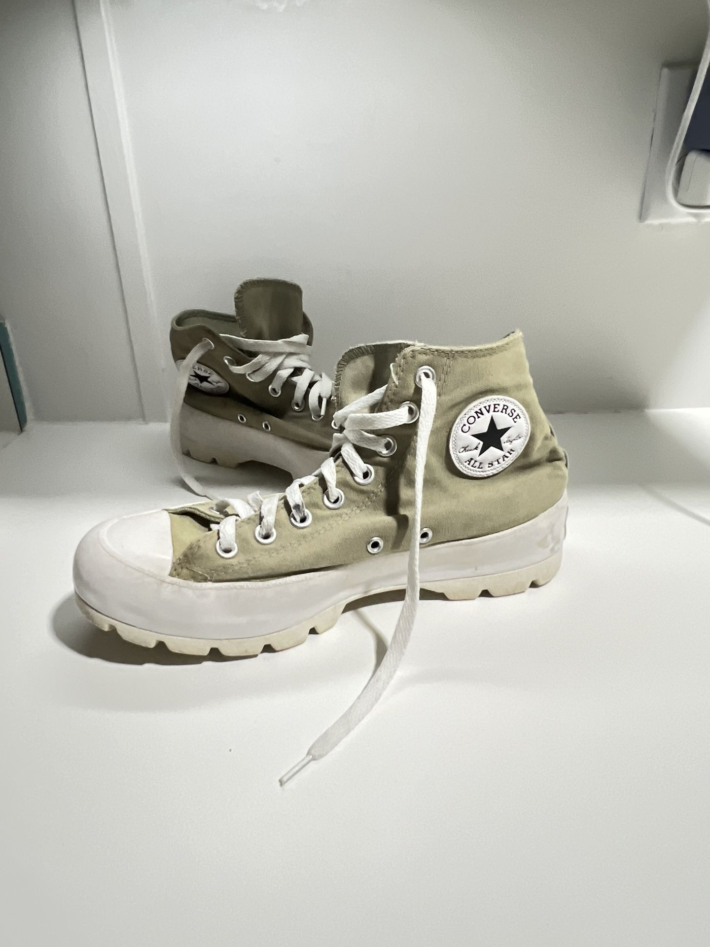 Converse Sage Green platform converse Mens Shoes 7 Womens 9 Fair condition