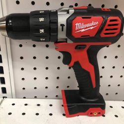 Milwaukee New Hammer Drill 18M