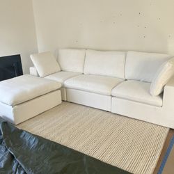(FREE DELIVERY!🚚) New White Cloud Sectional Couch