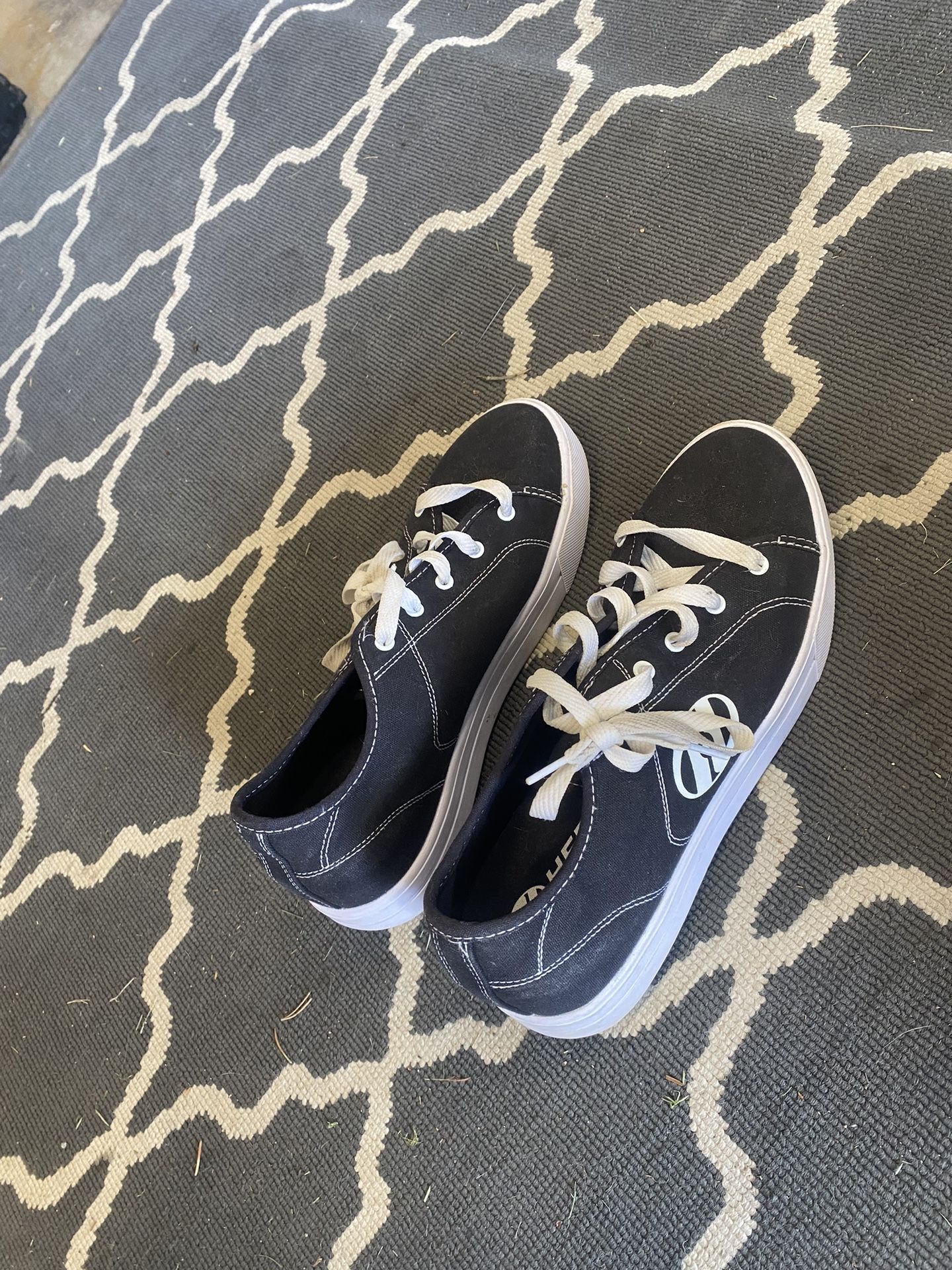 Heelys Men’s Size 10