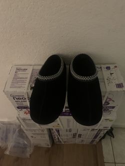 Ugg Tasman black