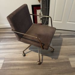 “Rouka” Gray Velvet Office Chair