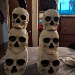 Pair  Of Stackable Skulls