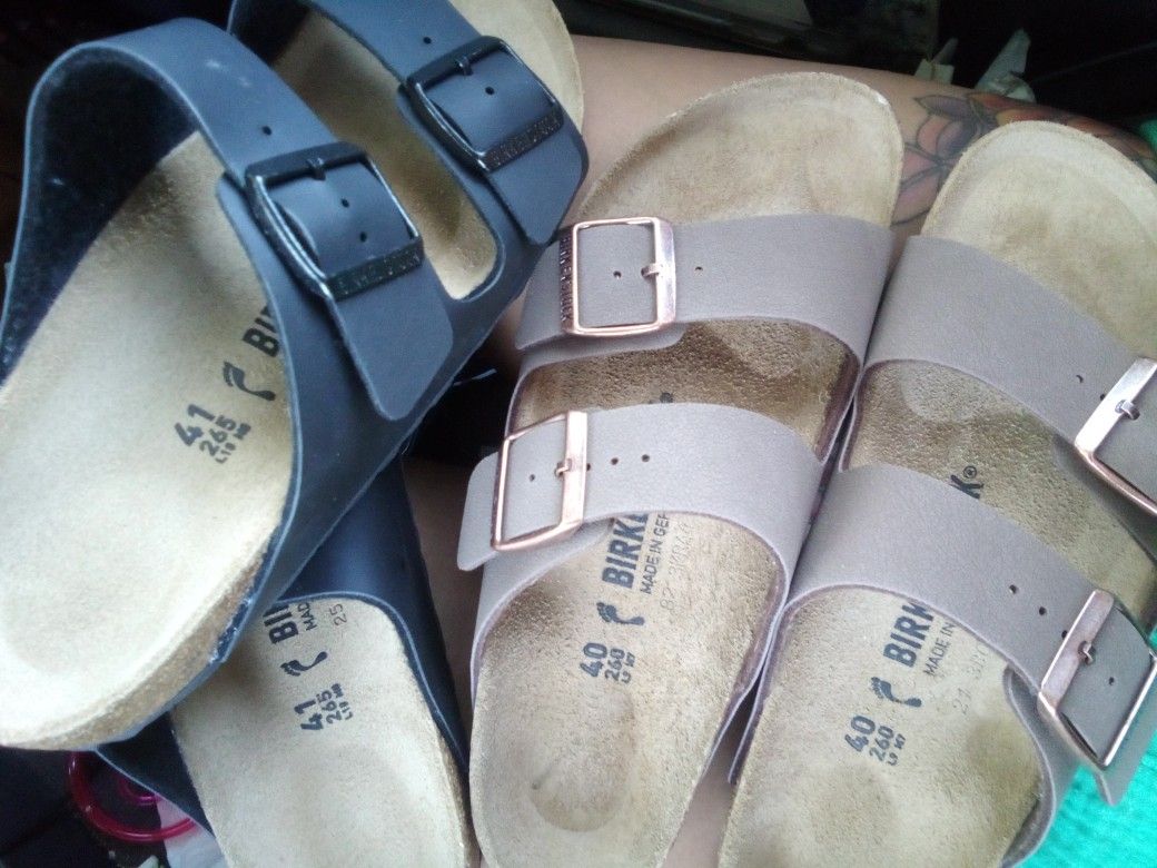 **NEW** Birkenstock Sandals !!!!!