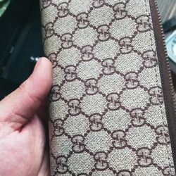 Gucci Woman's Designer Wallet.