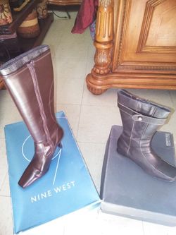 BOOTS 2PR'S SIZE 8 n 81/2