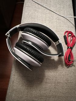 Beats By Dr Dre 