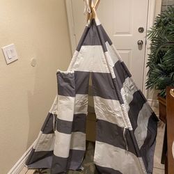 Tepee ⛺️ Tent