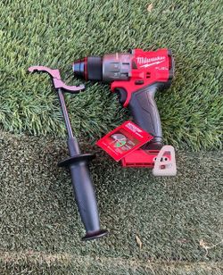 New Milwaukee Hammer Drill $130 Firm