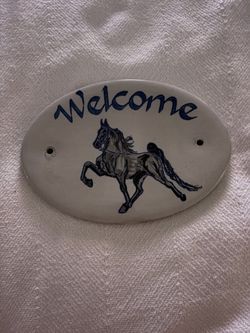 Louisville stoneware welcome horse sign