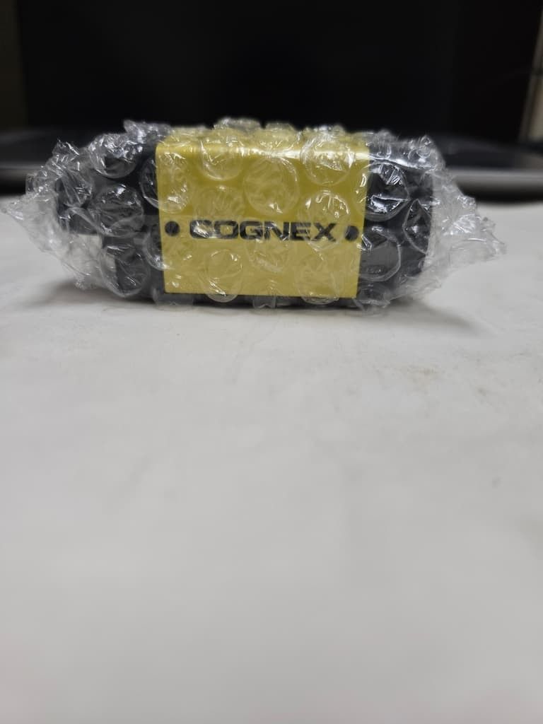 Cognex camera is8200