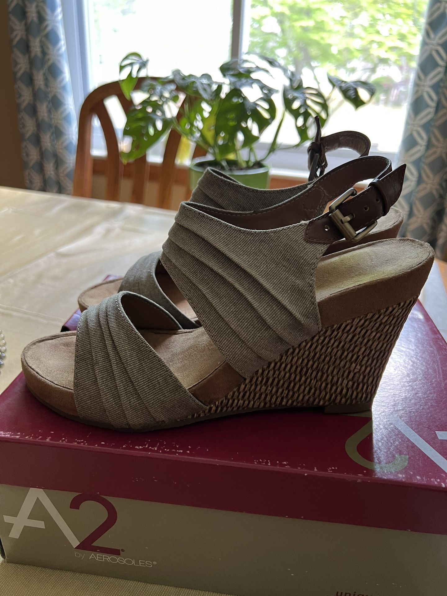Tan Wedge