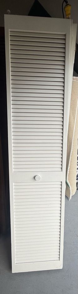 (6) 36"x 79" 1" Slats, Plantation Louver Bifold Closet Doors, Wood, White