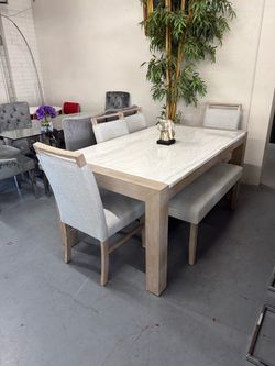 # Nice Vanities# in Stock # Disponibles #