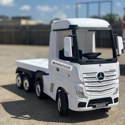 Semi Truck For Kids With Flat Bed/ Mercedes Trailer White 