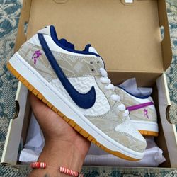 Nike SB Dunk Low Rayssa Leal - Size 7m/8.5w