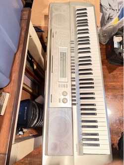 Casio 76 keys keyboard