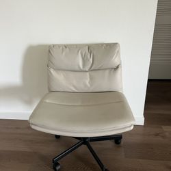 Office Faux Leather Chair 