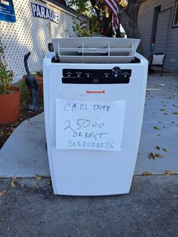 Portable air conditioner