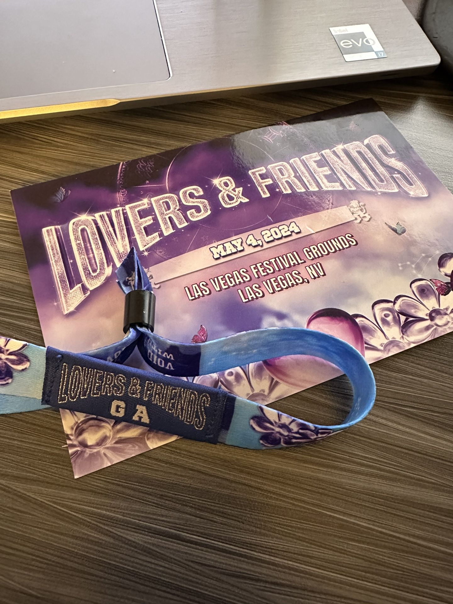 LOVERS & FRIENDS GA WRISTBAND
