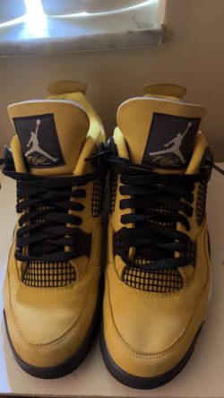 Jordan 4 Lightning