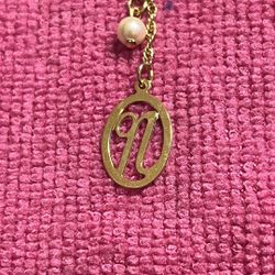 Vintage Avon Gold Tone Chain Faux Pearl Monogrammed Initial n Pendant Necklace, New Never Been Used 