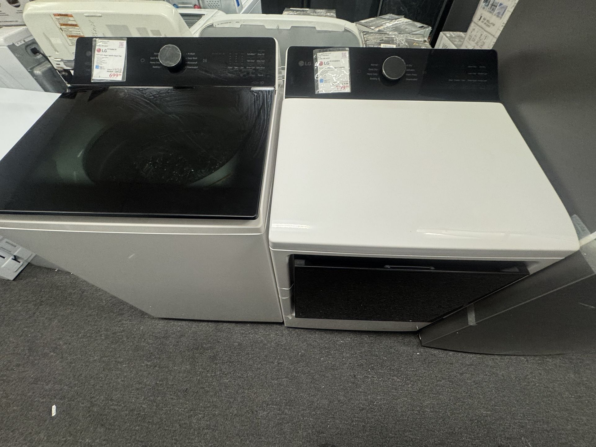LG Washer/Electric Dryer New
