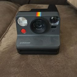Polaroid