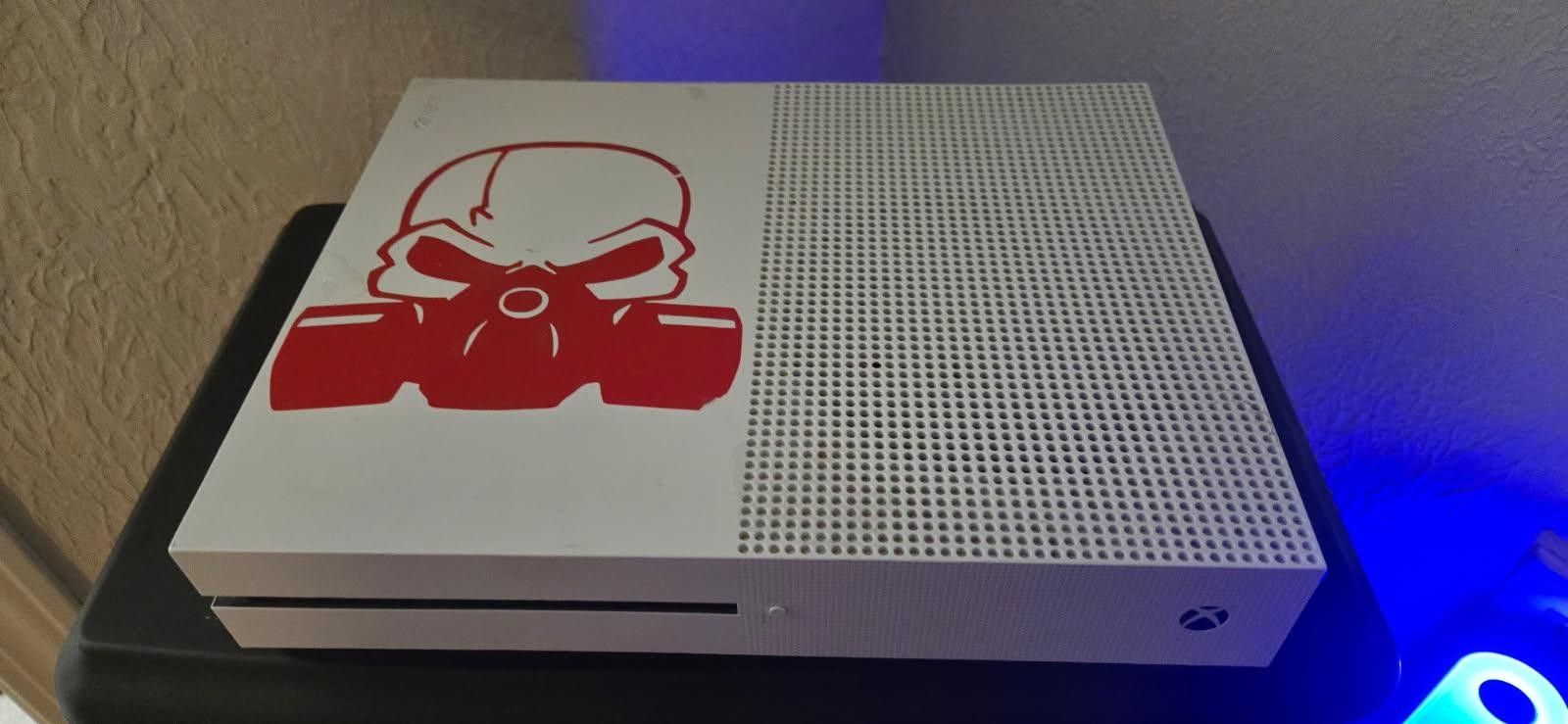 Xbox One S