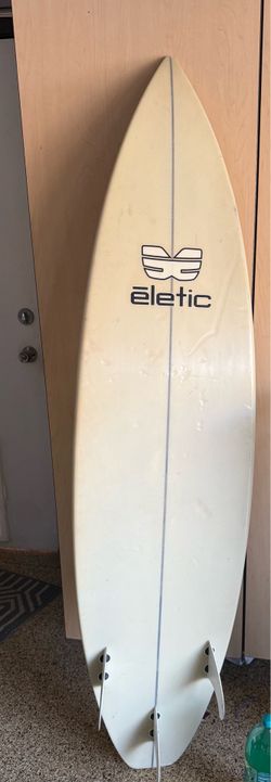 6'2" hard top surf board
