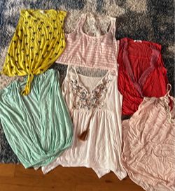 Women’s tank tops