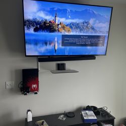We Mount TVs On The Wall 📺