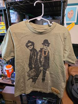 Chi Boys Blues Brothers Boys tshirt size Small (6-7)